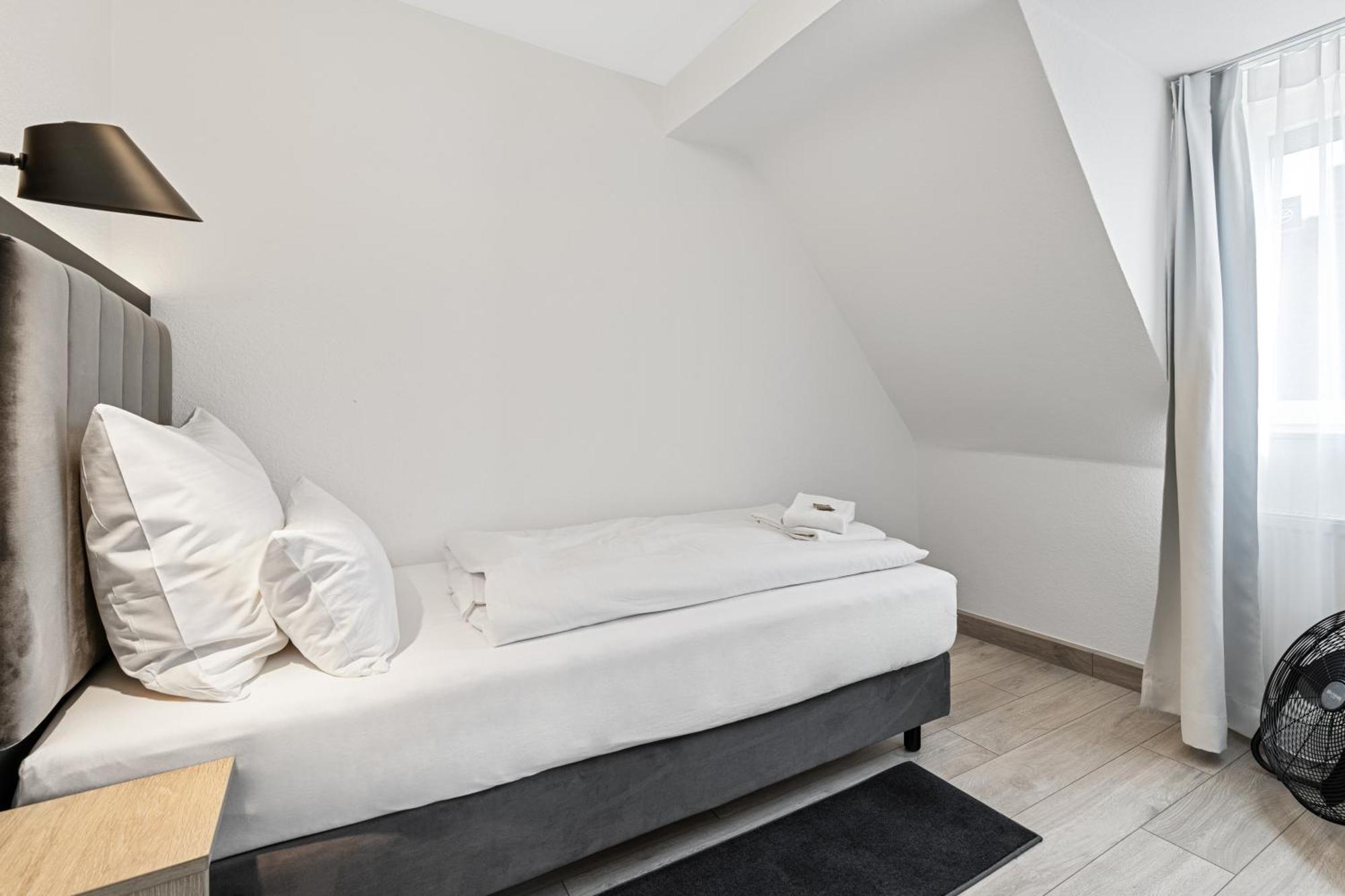 Bright Herzogenaurach Zentrum Zimmer foto